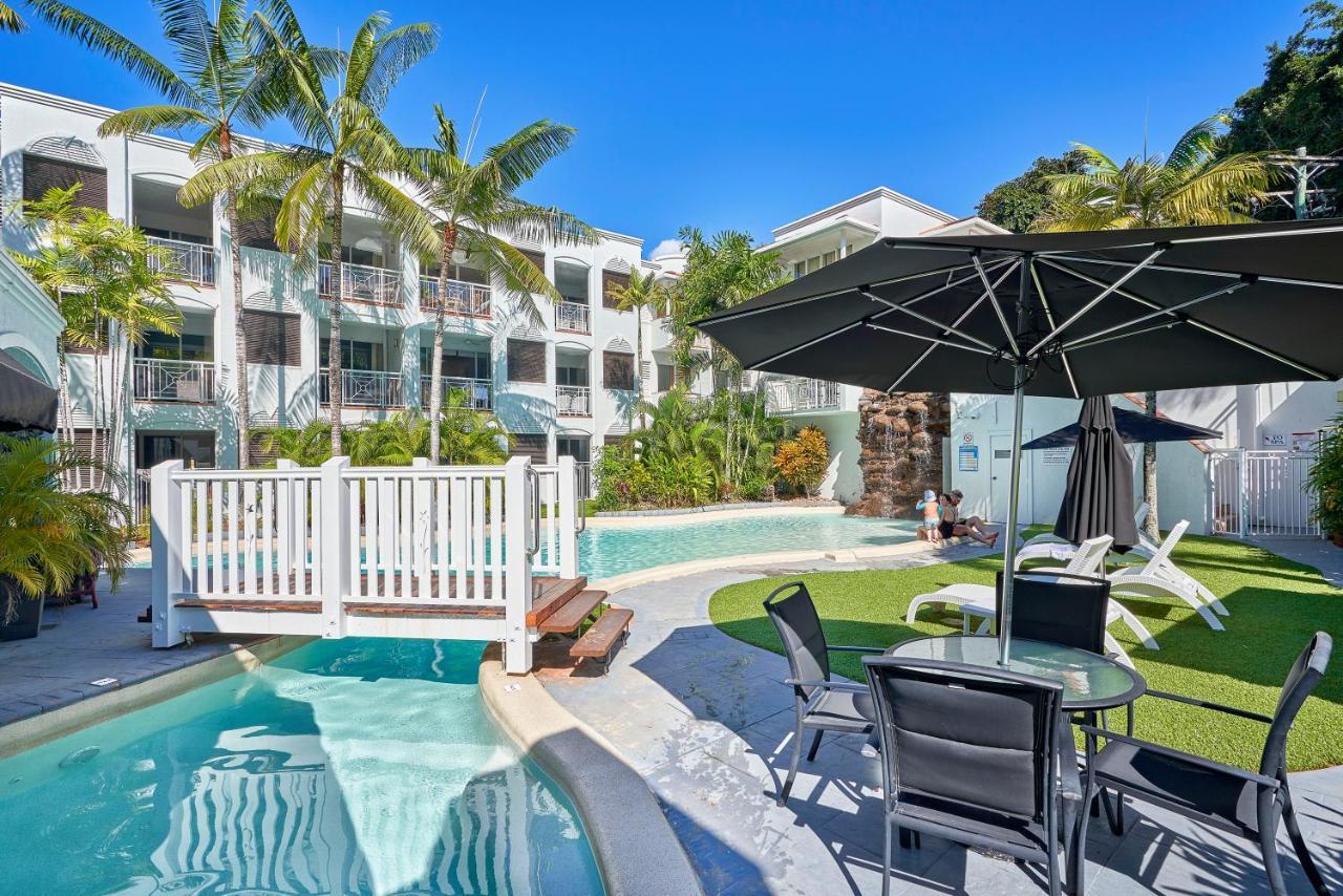 Alassio Apartments With Direct Pool Access パーム・コーブ エクステリア 写真